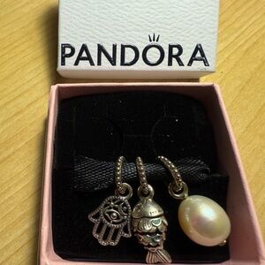 Pandora Charm Trio | pearl/wiggle fish/hamsa